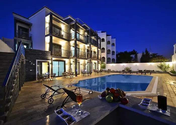 Hotell M Butik 3*
