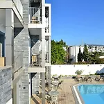 M Butik Otel 3*
