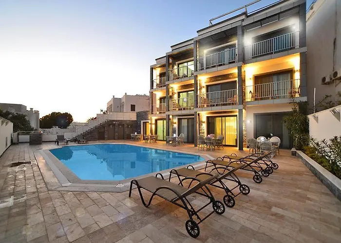 M Butik Szálloda 3*